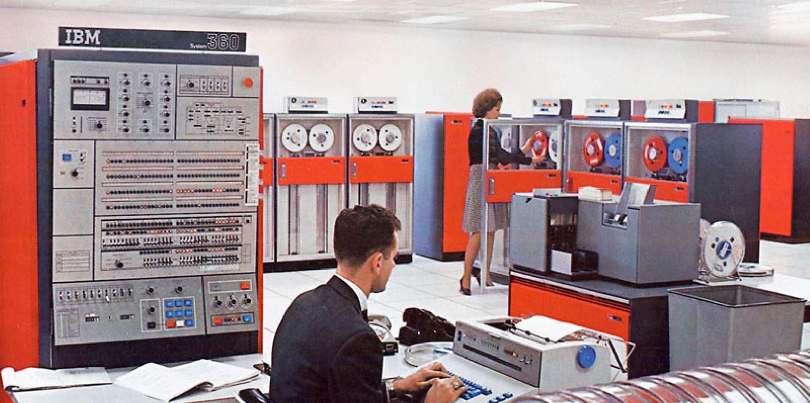 People working with IBM System 360.