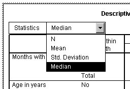 يُظهر الجدول المحوري المنشط الوسيط المحدد من القائمة المنسدلة للإحصائيات في بُعد الطبقة